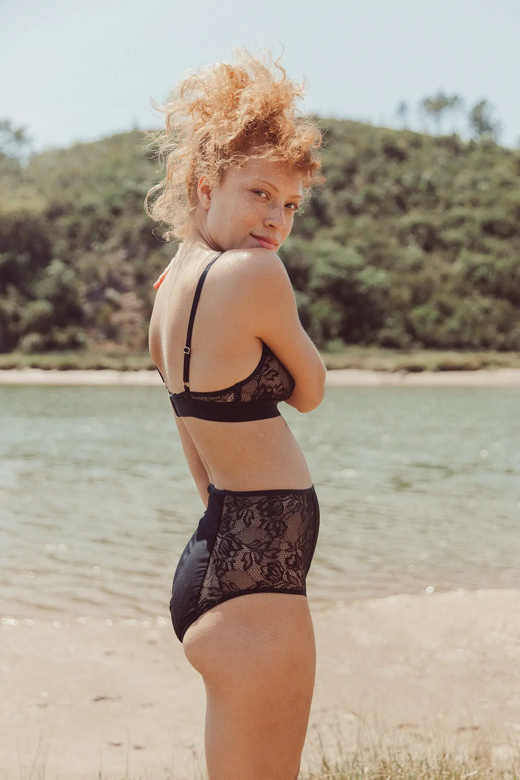 Reggiseno a Triangolo Fiori Nero